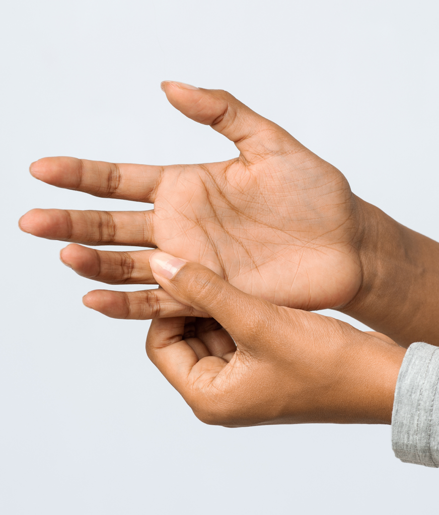 Muscle spasms in a woman's hand